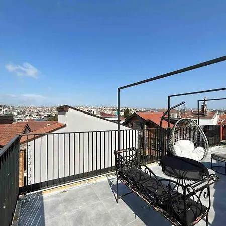 Casa Mirasol Terrace Golden Horn Apartment